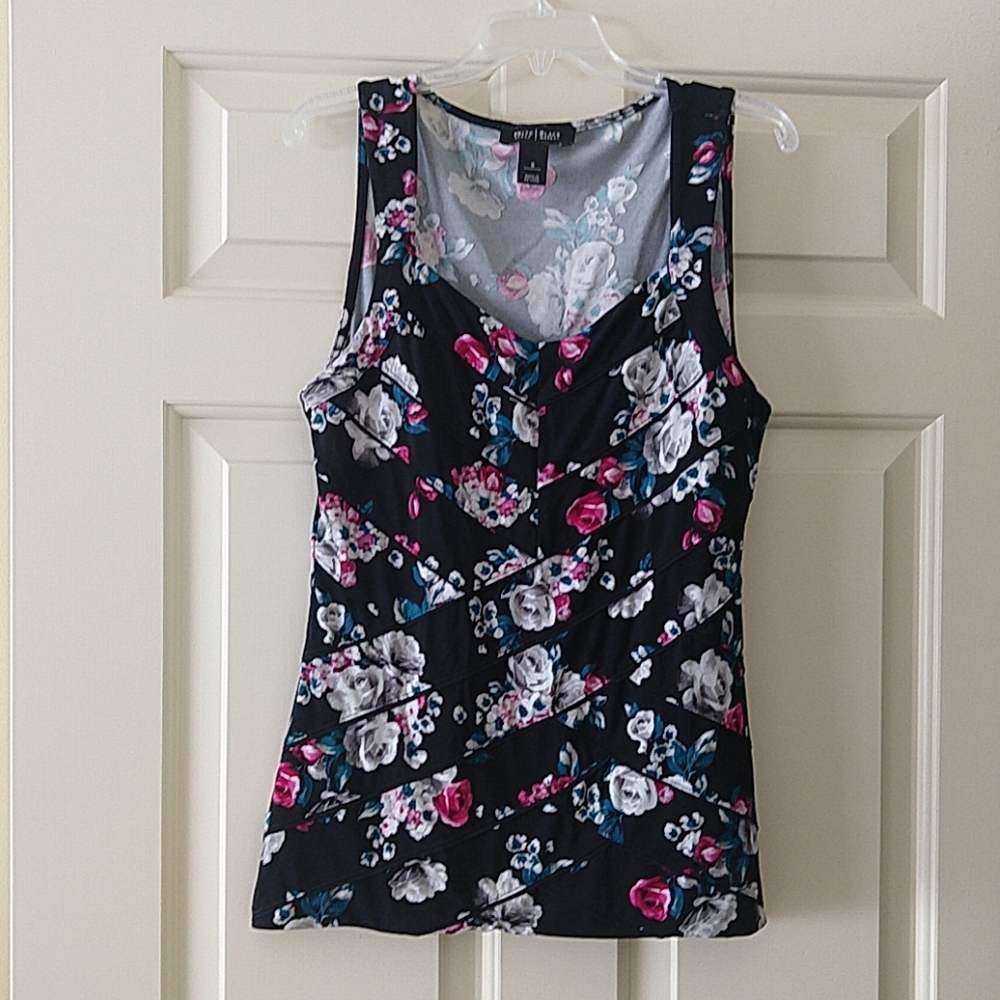 Floral top